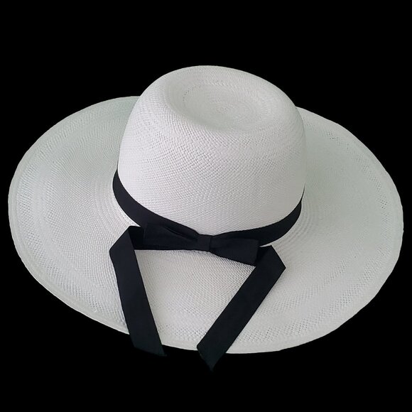 M.A.M.A. - Women\'s White Straw Hat, Black Ribbon